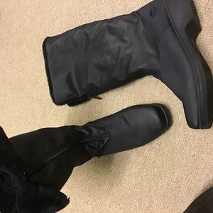 Waterproof winter boots